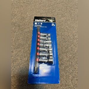 Diehard 3/8” Dr Flex Socket Set 7 Pc SAE 6 Point Chrome 3/8”-3/4” Inch DHP552254
